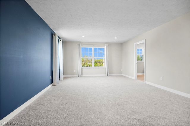 1012 Ashford Court, Columbia Station, OH 44028