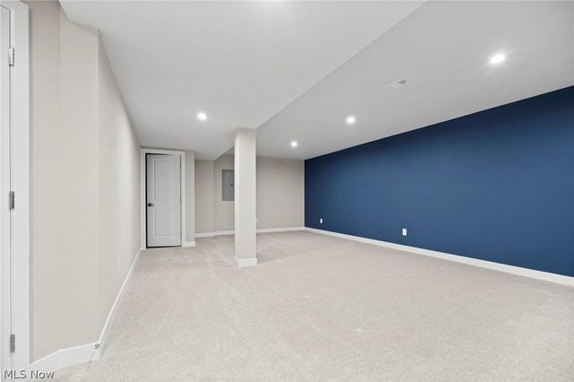 1012 Ashford Court, Columbia Station, OH 44028