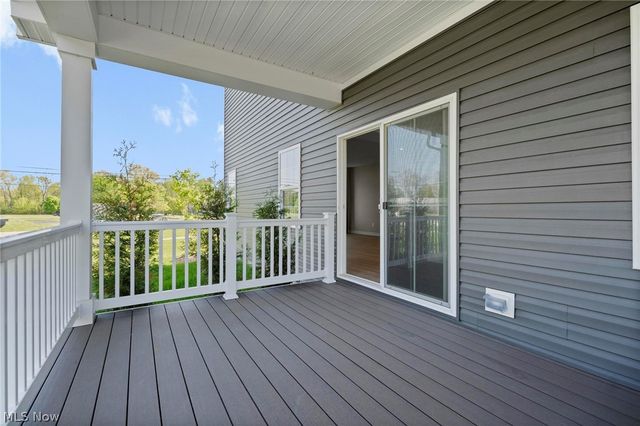 1012 Ashford Court, Columbia Station, OH 44028