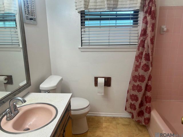 5555 San Juan Dr, Baton Rouge, LA 70811