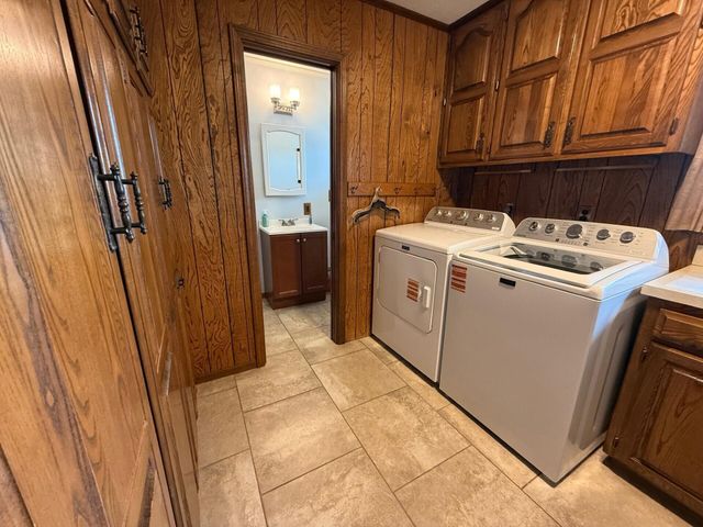 1781 Bee Creek Road, Branson, MO 65616