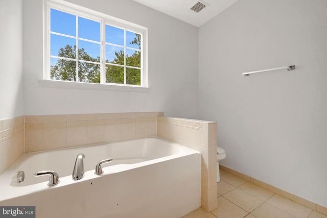 304 WHEATLEY DR, Easton, MD 21601