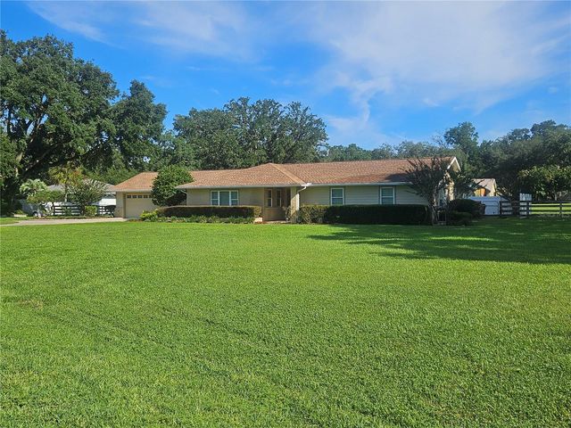 5421 SE 18TH LANE, Ocala, FL 34480