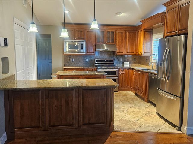 5421 SE 18TH LANE, Ocala, FL 34480