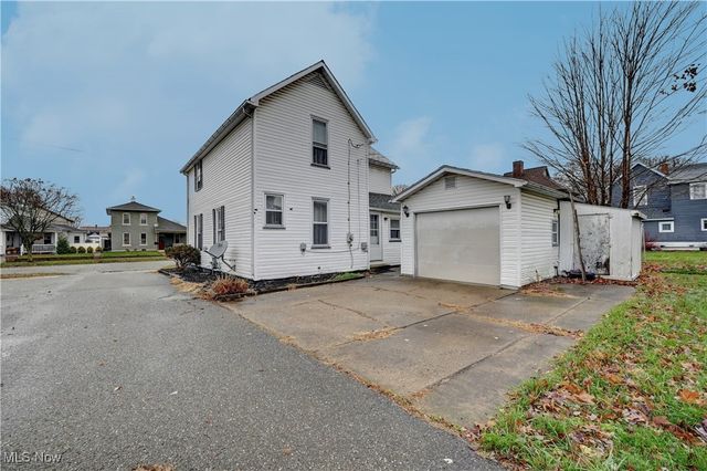 322 E 4th Street, Dover, OH 44622