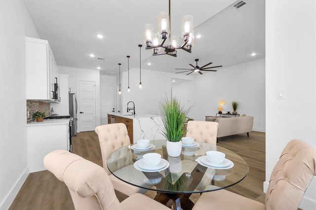 2007 King Street, Houston, TX 77026