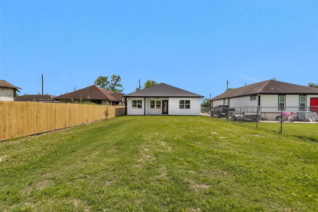 2007 King Street, Houston, TX 77026