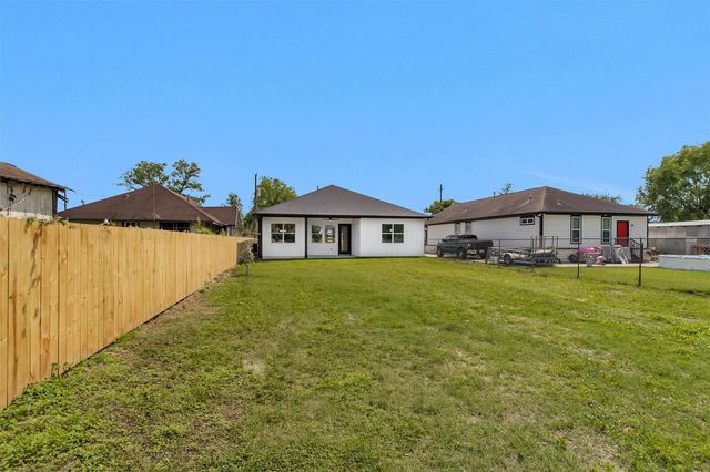 2007 King Street, Houston, TX 77026