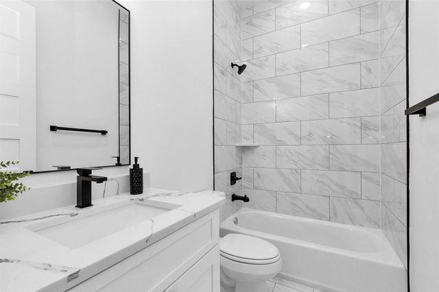 2007 King Street, Houston, TX 77026