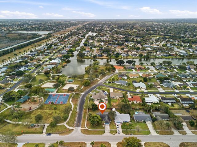 362 La Mancha Avenue, Royal Palm Beach, FL 33411