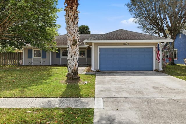 362 La Mancha Avenue, Royal Palm Beach, FL 33411