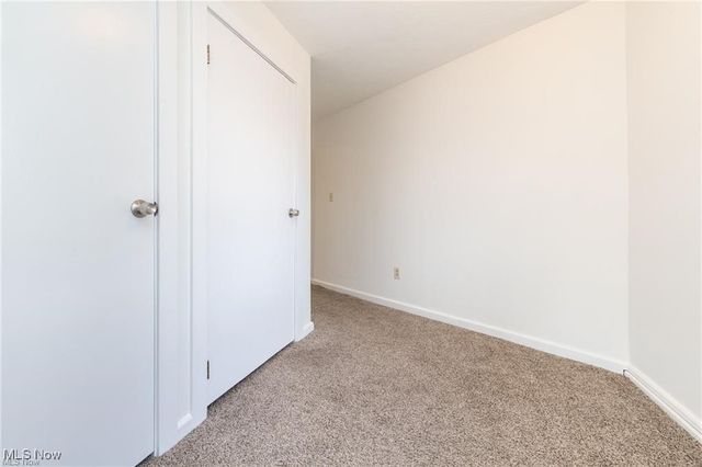 3905 Woodbine Up, Cleveland, OH 44113