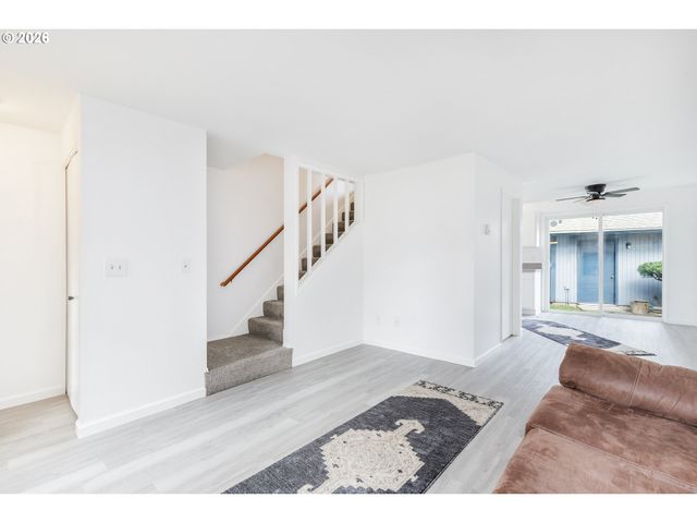 7920 Sw FANNO CREEK Dr 3, Tigard, OR 97224