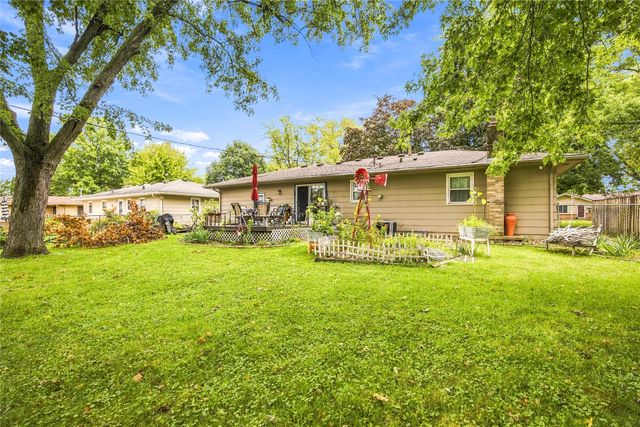 830 SE Bel-Aire Road, Ankeny, IA 50021