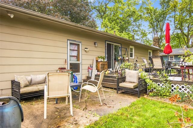 830 SE Bel-Aire Road, Ankeny, IA 50021