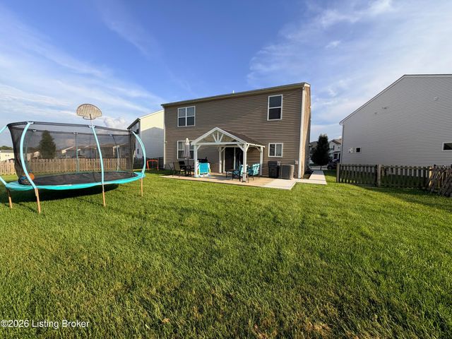 11717 Trottingham Cir, Louisville, KY 40299