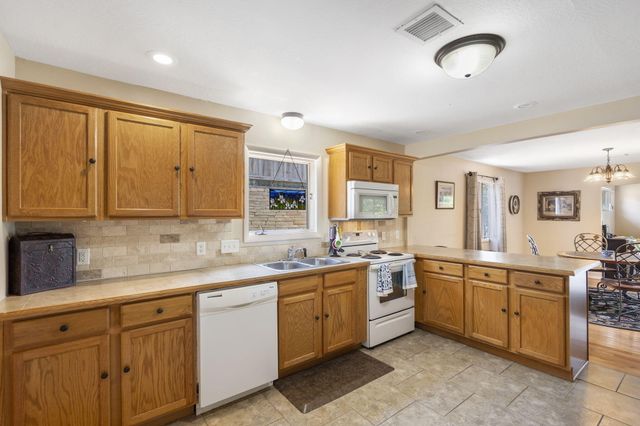 20 Thistle Lane, Kimberling City, MO 65686