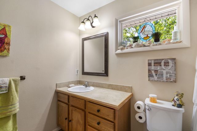 20 Thistle Lane, Kimberling City, MO 65686