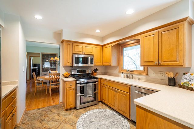 5880 Fulham COURT, Greendale, WI 53129