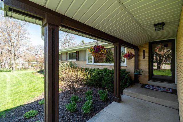 5880 Fulham COURT, Greendale, WI 53129