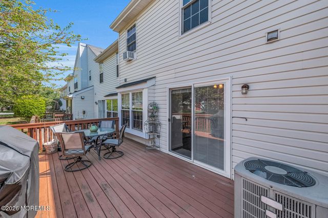 216 Coldspring Court, Franklin, NJ 08873