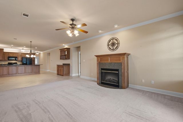 451 Lakeland Dr Apt F5, Hot Springs, AR 71913