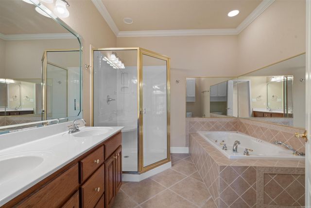 451 Lakeland Dr Apt F5, Hot Springs, AR 71913