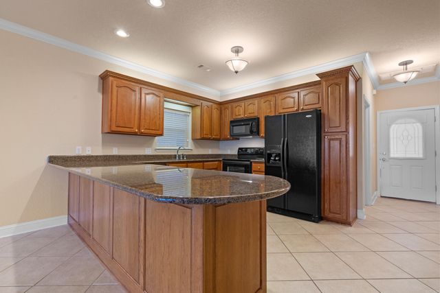 451 Lakeland Dr Apt F5, Hot Springs, AR 71913