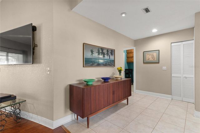 501 PENN NATIONAL ROAD, Seffner, FL 33584