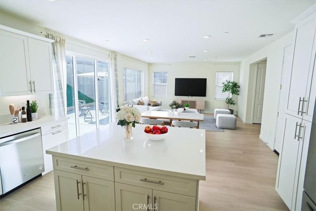 23744 Orange Blossom Drive, Newhall, CA 91321