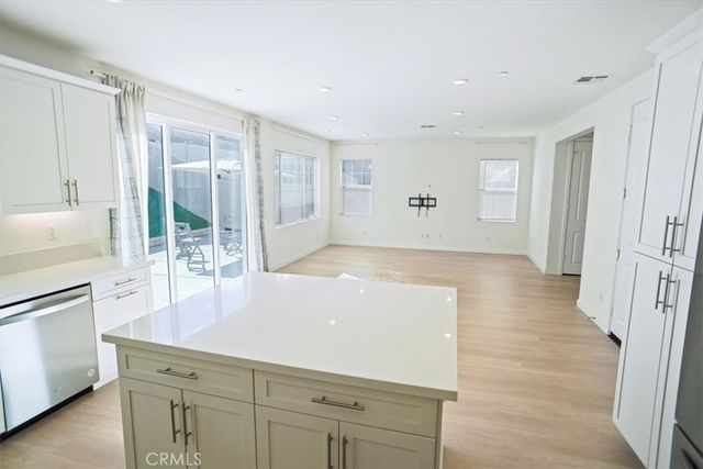 23744 Orange Blossom Drive, Newhall, CA 91321