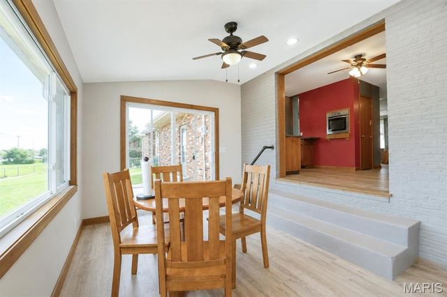 9 Paul Drive, Granite City, IL 62040