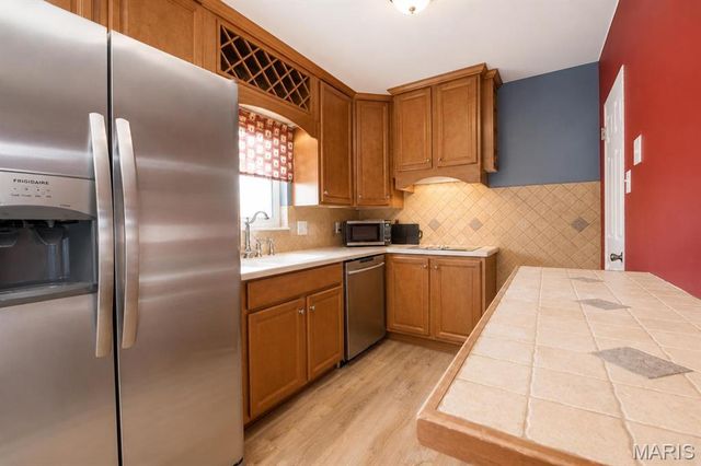9 Paul Drive, Granite City, IL 62040