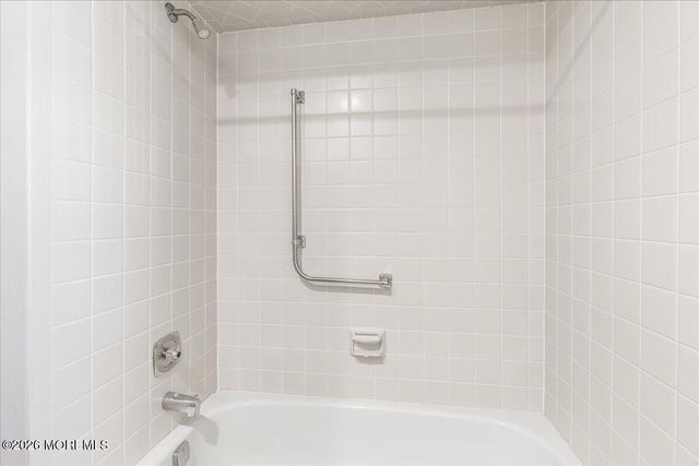 57 Suffolk Way, Marlboro, NJ 07746