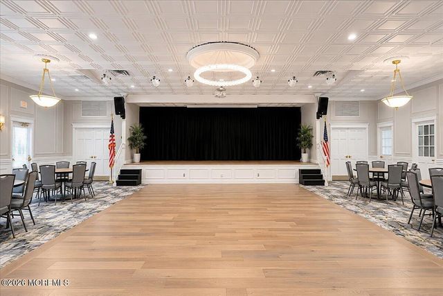 57 Suffolk Way, Marlboro, NJ 07746