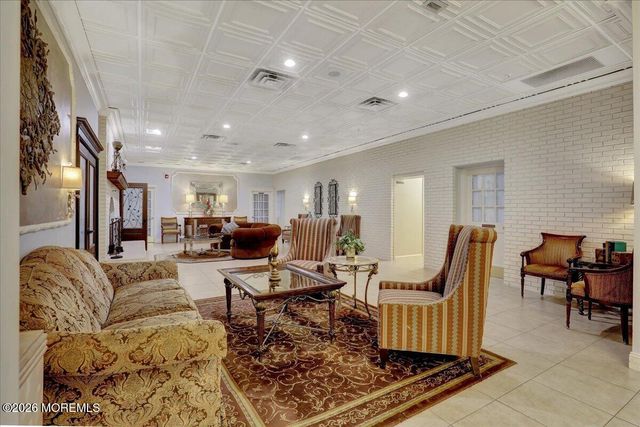 57 Suffolk Way, Marlboro, NJ 07746