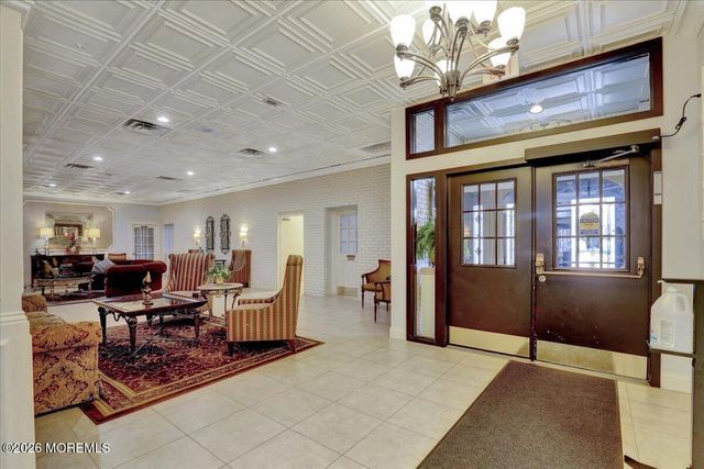 57 Suffolk Way, Marlboro, NJ 07746