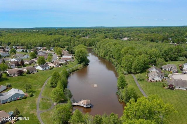 57 Suffolk Way, Marlboro, NJ 07746