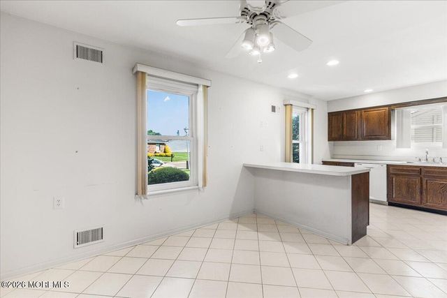 57 Suffolk Way, Marlboro, NJ 07746