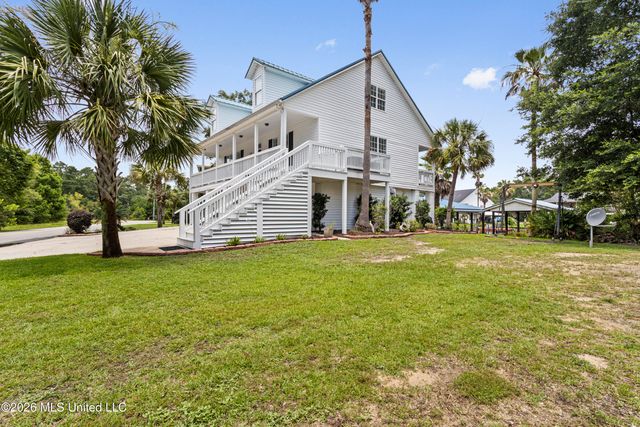 4502 Audubon Trail, Biloxi, MS 39532