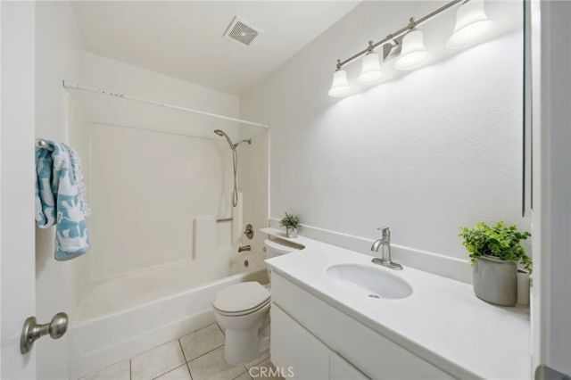 6231 E Twin Peak, Anaheim, CA 92807