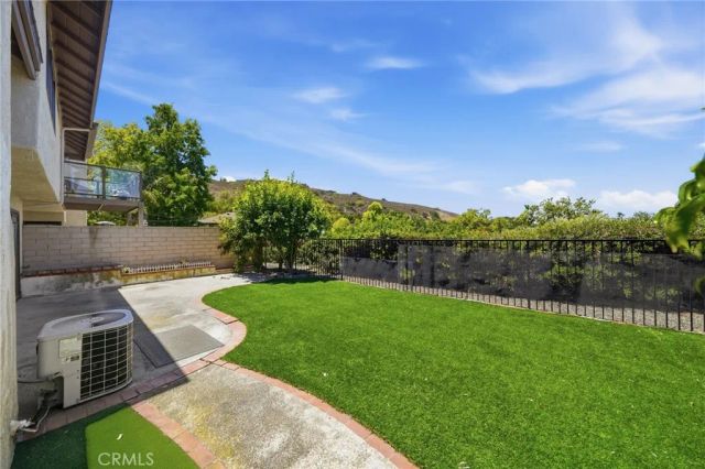 6231 E Twin Peak, Anaheim, CA 92807