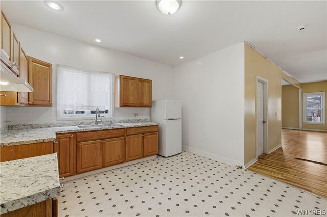 27 Heward Avenue, Buffalo, NY 14207