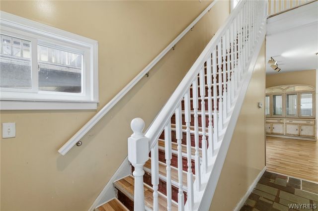 27 Heward Avenue, Buffalo, NY 14207