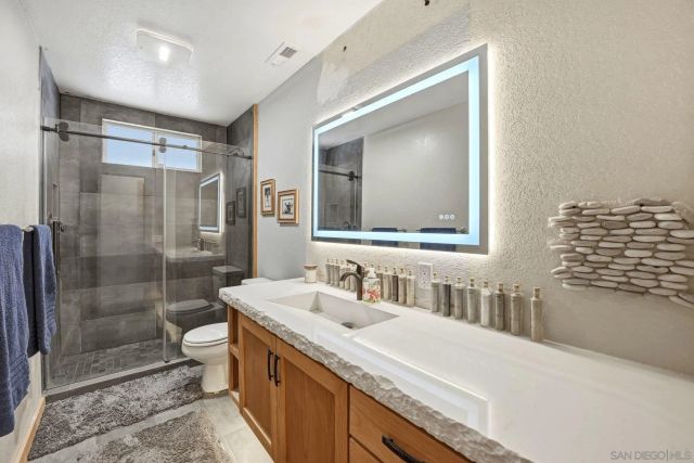 19170 Paradise Mountain Road, Valley Center, CA 92082