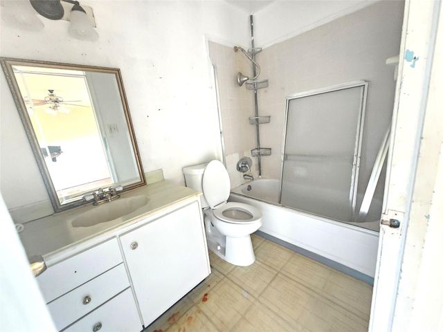 2131 Campbell Road, Houston, TX 77080