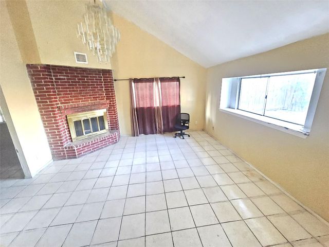 2131 Campbell Road, Houston, TX 77080