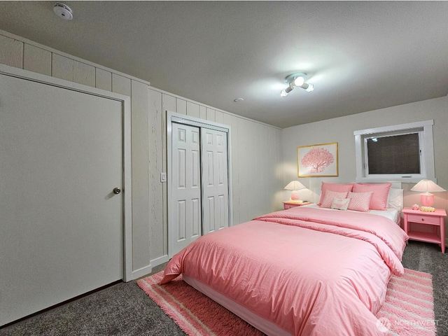 2666 Maplewood Drive, Longview, WA 98632