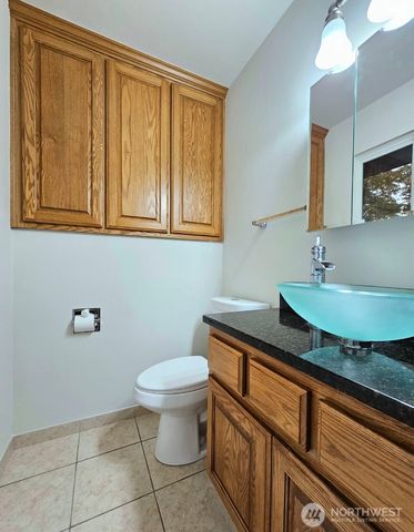 2666 Maplewood Drive, Longview, WA 98632