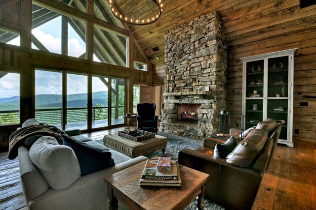 440 Cochise Road, Blue Ridge, GA 30513